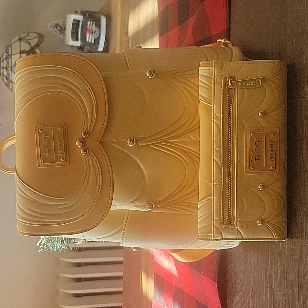 Disney Lounfly backpack and wallet